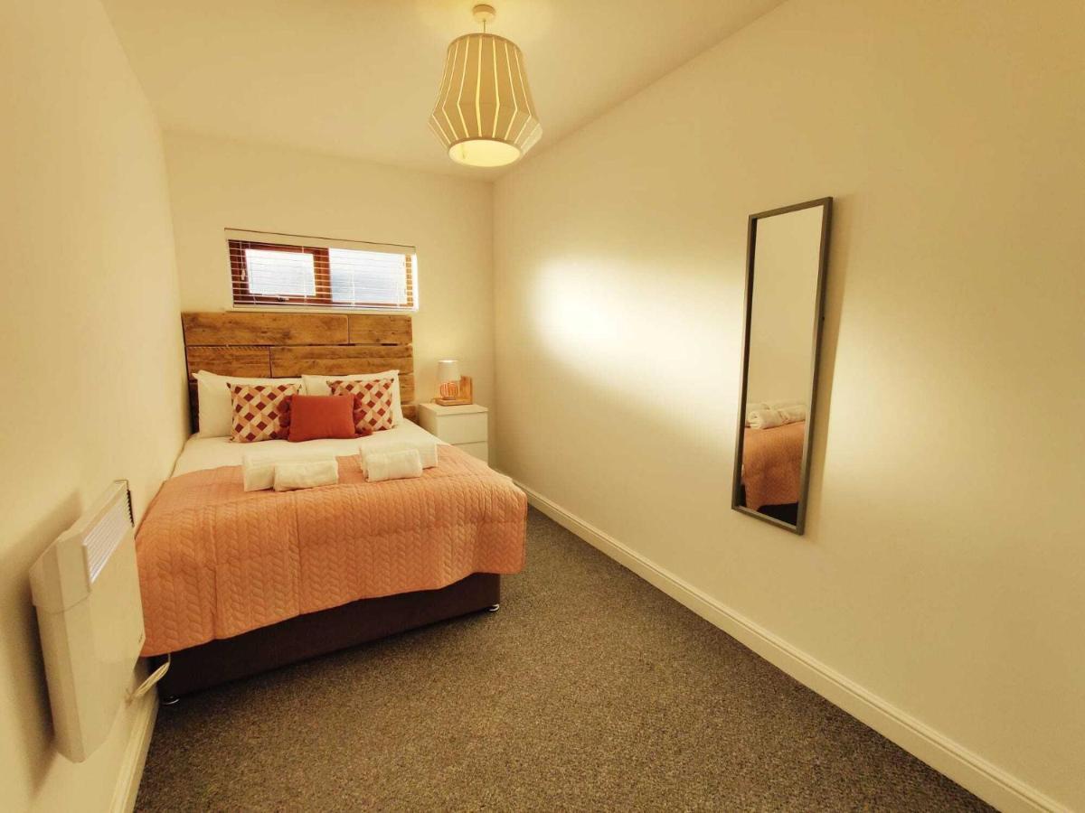 2 Ensuites, Garden, Smart Tv'S In All Rooms! Swansea Exterior foto